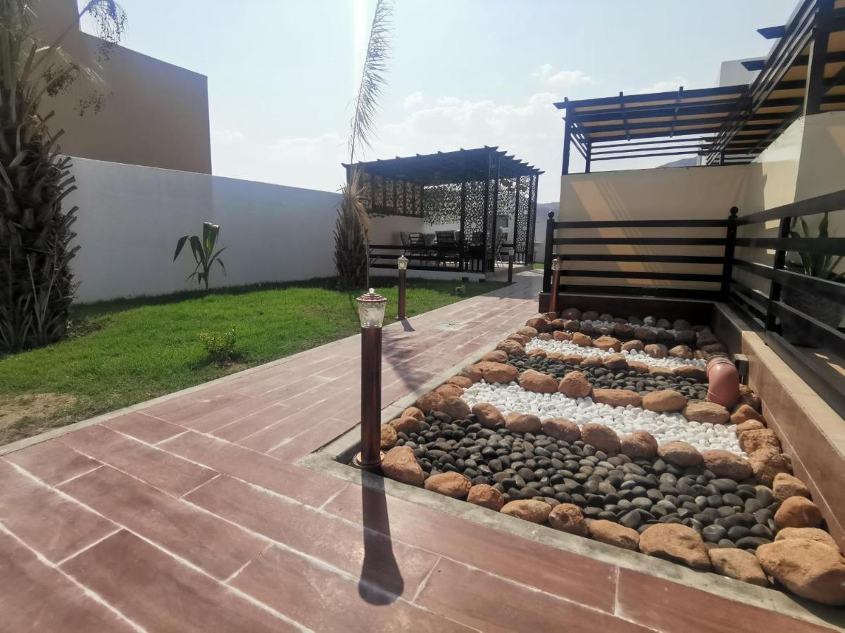 Highness Villa นิซวา ภายนอก รูปภาพ